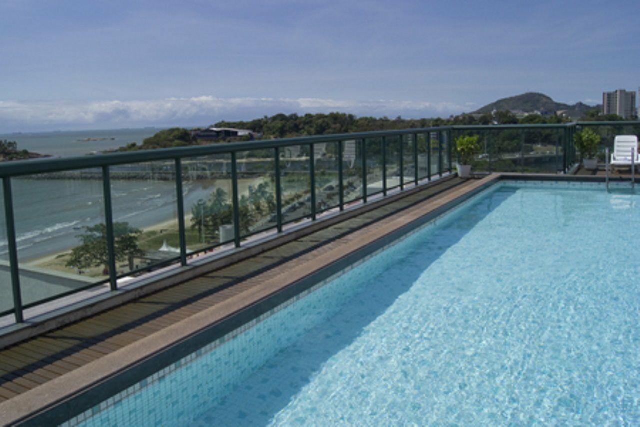 Bourbon Vitoria Hotel Bagian luar foto